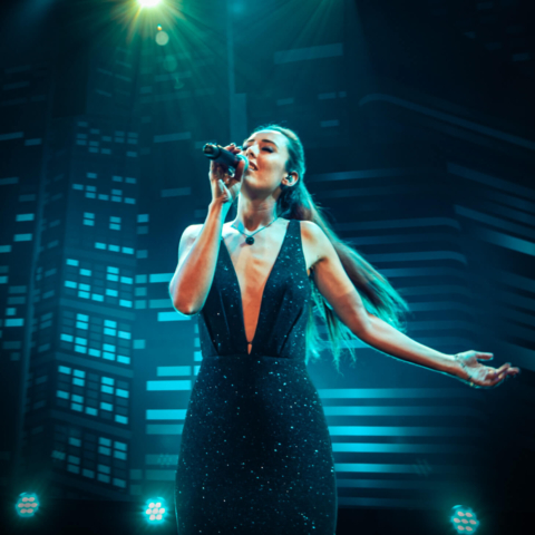 Our offer in: Female singers